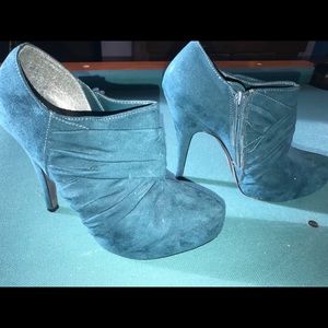 Guess suede high heel booties size 8 1/2.